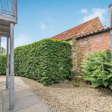 Upstairs Downstairs 度假居 Snainton