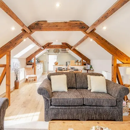 Upstairs Downstairs Casa vacanze *